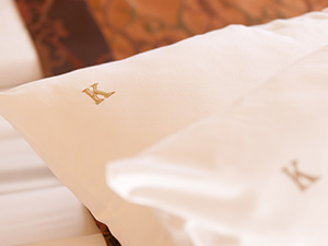 Kings Hotel rooms